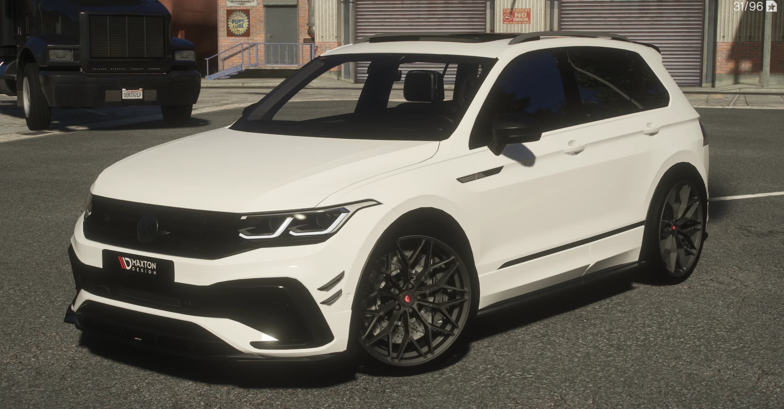 2023 Volkswagen Tiguan R Maxton Design